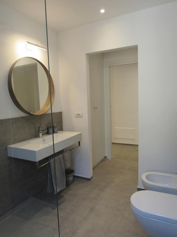 Make A Wish - Near The Center With Private Parking Apartment Como Exterior photo