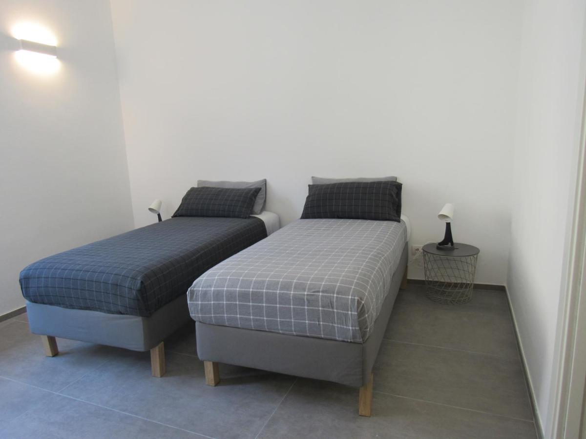Make A Wish - Near The Center With Private Parking Apartment Como Exterior photo